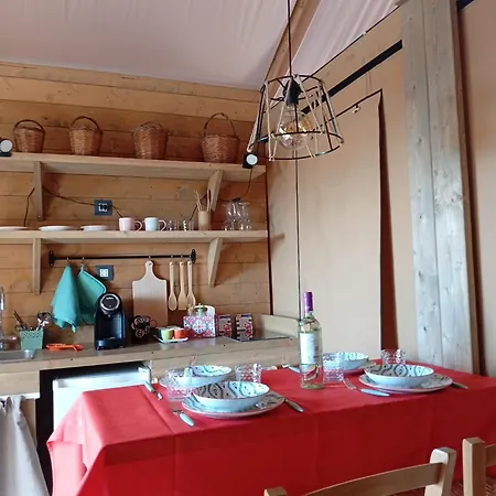 Casa Sgarlata Glamping - Tenda Olivastro אוהל מפואר שיקלי