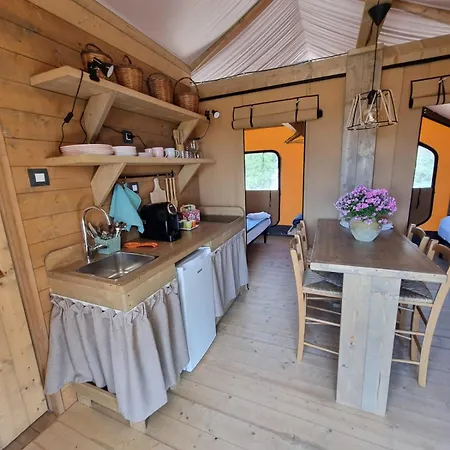 Casa Sgarlata Glamping - Tenda Olivastro * Шикли