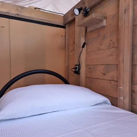 אוהל מפואר Casa Sgarlata Glamping - Tenda Olivastro