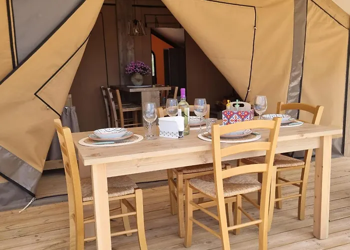 Casa Sgarlata Glamping - Tenda Olivastro * シクリ