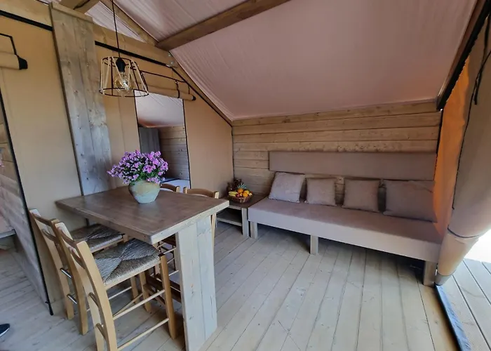 ラグジュアリーテント Casa Sgarlata Glamping - Tenda Olivastro